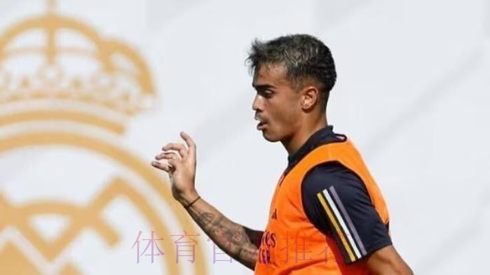 西媒-巴列卡诺询问了雷尼尔 球员的薪水是交易阻碍